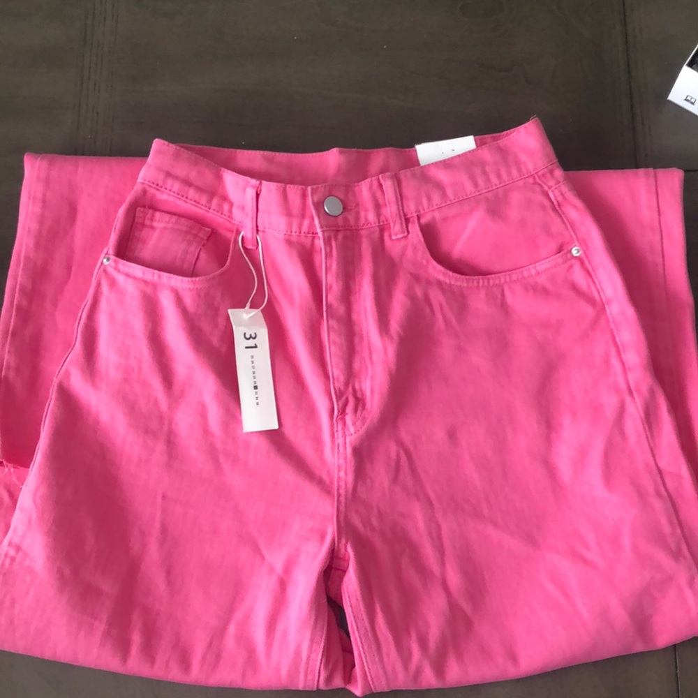 Size 31 women’s pink jeans